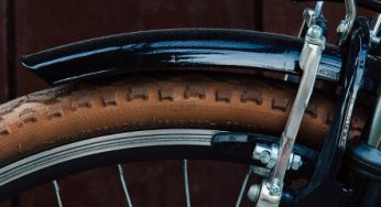 Comment réparer une chambre à air de pneu de vélo en vidéo !